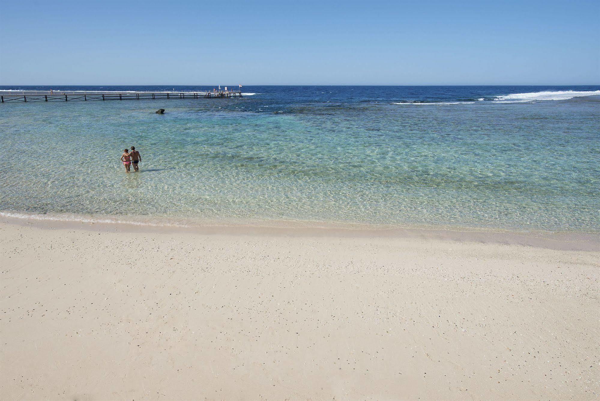 Concorde Moreen Beach Resort Abu Dabab Luaran gambar